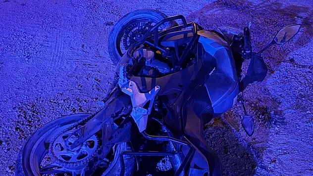 Motosiklet şarampole uçtu: 1 ölü, 1 yaralı