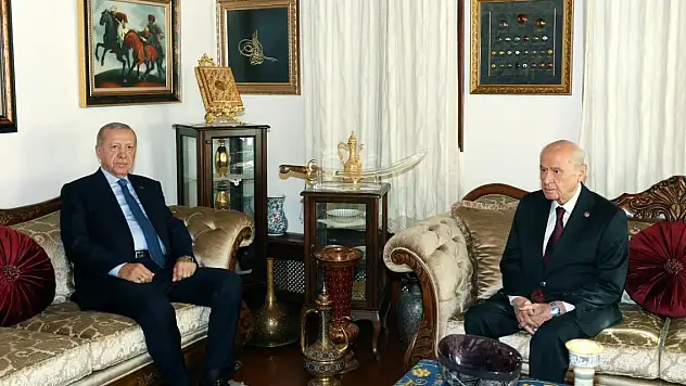 Cumhurbaşkanı Erdoğan, Devlet Bahçeli ile bir araya geldi