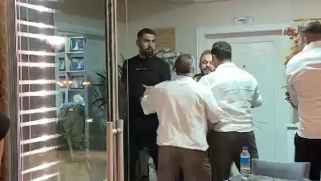 'Alkol alamazsın' kavgasında silahlar konuştu