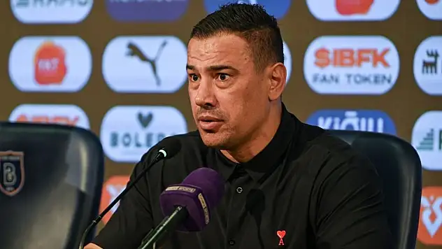 Son Dakika! RAMS Başakşehir'de Çağdaş Atan ile yollar ayrıldı