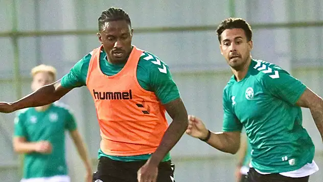 Konyaspor tempoya başlayacak!