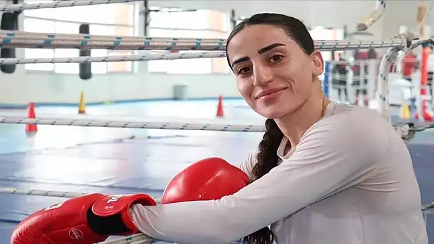 Türk milli boksör diskalifiye edildi