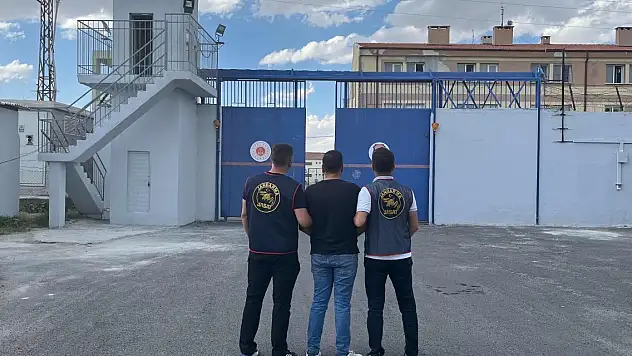 İki kardeşi öldüren baba ve oğlu tutuklandı