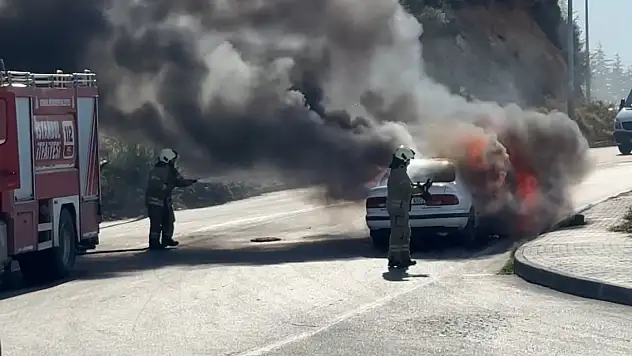 LPG'li otomobil alev alev yandı