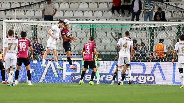 Konyaspor evinde deplasmanı yaşıyor!