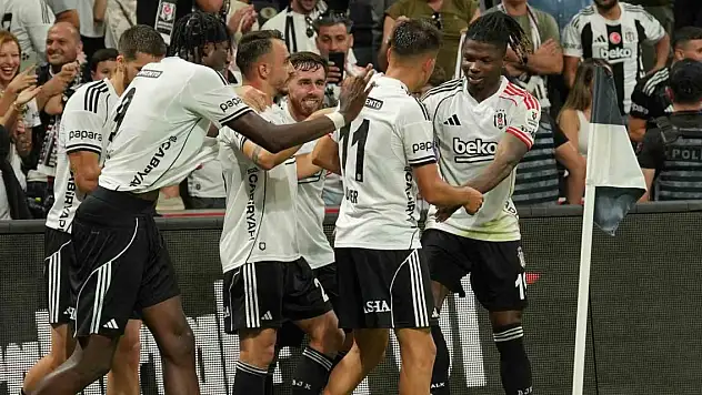 Beşiktaş, Dolmabahçe'de 2'de 2 yaptı