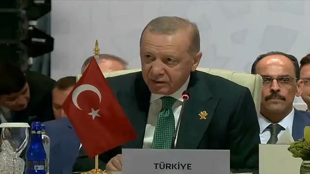 Erdoğan: Diplomatik gayretlerimizi İsrail'e yaptırım uygulamalarının artması için yoğunlaştırmalıyız