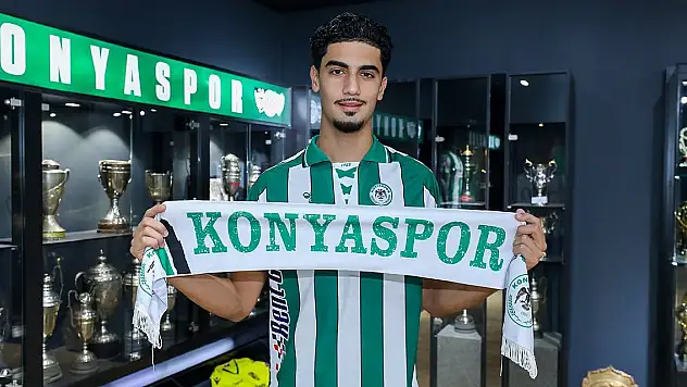 Konyaspor genç futbolcusunu böyle duyurdu!