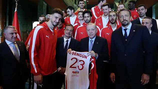 Cumhurbaşkanı Erdoğan: Sizin her başarınız çocuklarımıza ilham kaynağı oluyor