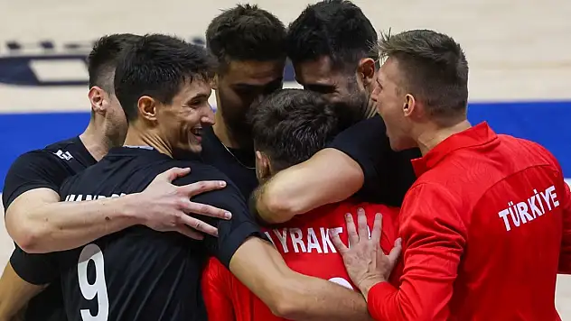 A Milli Erkek Voleybol Takımı 2025 FIVB Dünya Şampiyonası'nda son 16 turuna yükseldi