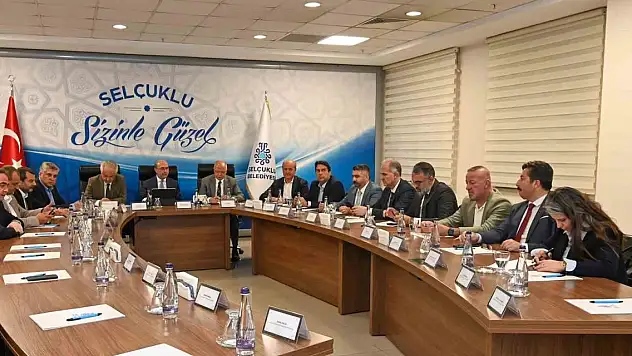 Başkan Pekyatırmacı Bursa'dan gelen heyete Selçuklu'yu anlattı