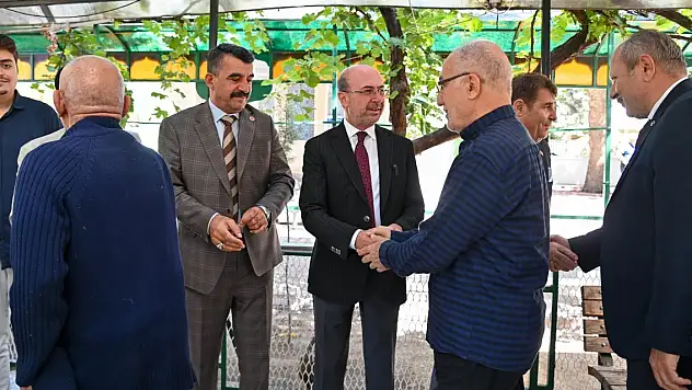 Başkan Pekyatırmacı Işıklar Mahallesi'nde vatandaşlarla buluştu