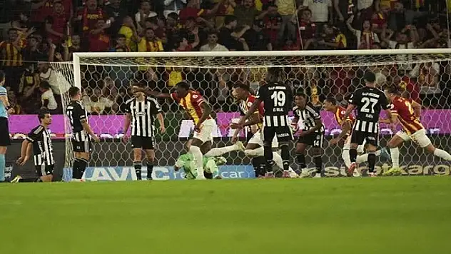 Beşiktaş'a İzmir'de soğuk duş: Göztepe'den farklı galibiyet