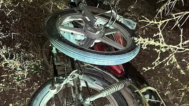 Motosikletiyle domuza çarpan genç hayatını kaybetti