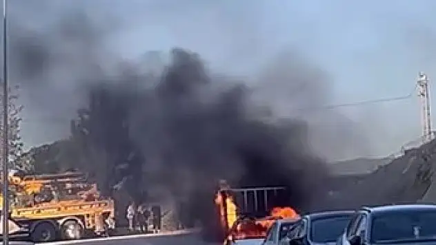 Park halinde alevlere teslim oldu