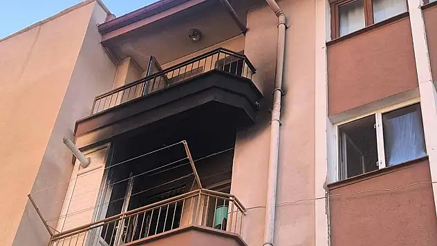 Afyonkarahisar'da daire yangını: 1 ölü