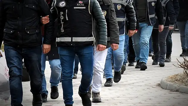 Konya dahil 45 ilde FETÖ' operasyonları... 178 şüpheli yakalandı