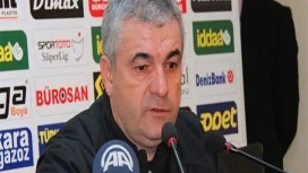 Rıza Çalımbay imzayı attı!