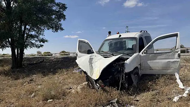 Ankara-Konya Kara yolu Dinek Kavşağı yakınlarında kaza