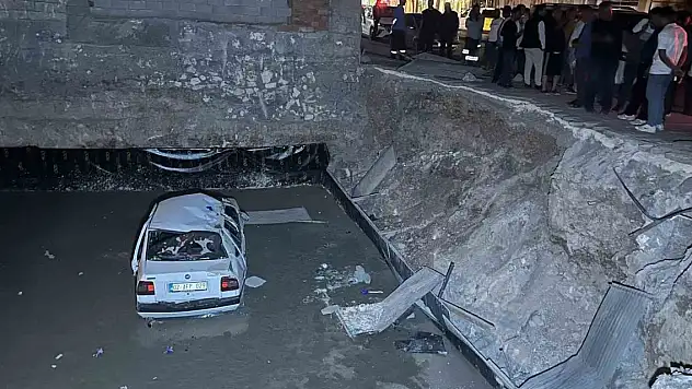 Otomobil inşaat temeline düştü: 1'i ağır 4 yaralı