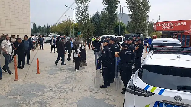 İki grup birbirine girdi! 1 ölü, 2 yaralı