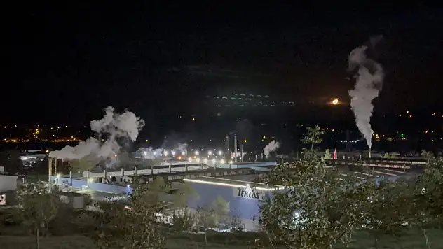 Fabrikadaki 32 işçi hastaneye kaldırıldı!