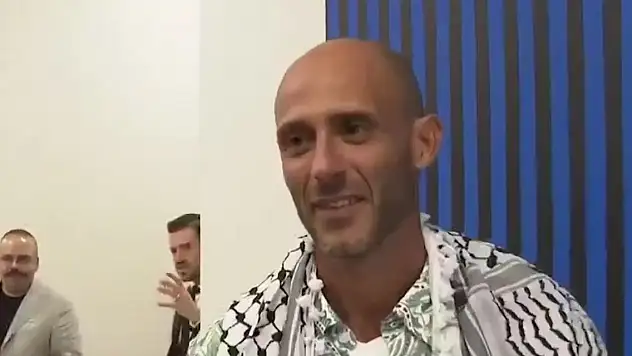 Küresel Sumud Filosunda katılan Tommy, Müslüman oldu