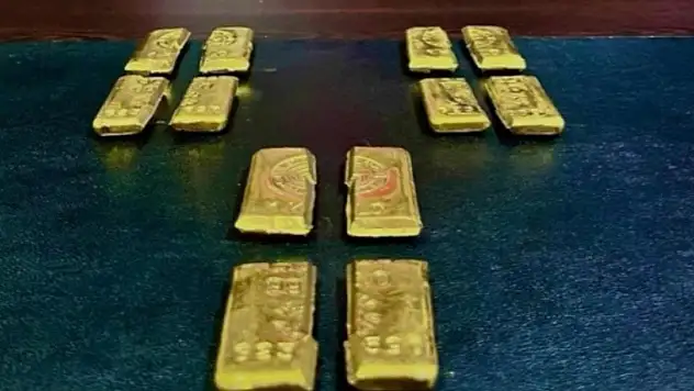 Küresel belirsizlik ve Fed beklentileri altını zirveye taşıdı