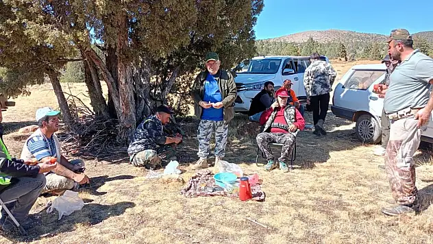 Konya Hüyük'te sürek avı yapıldı