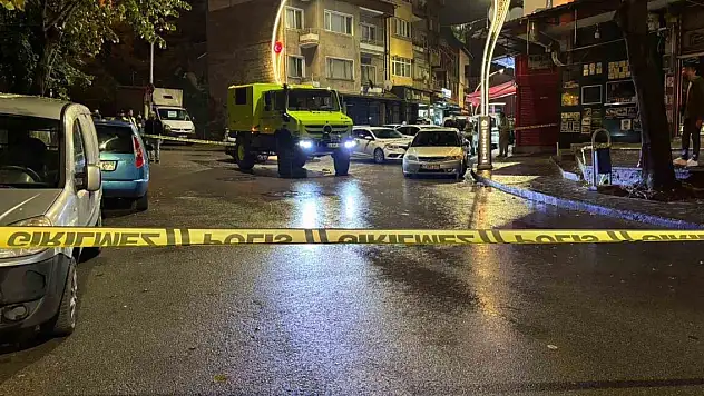 Sokak ortasında cinayet kamerada