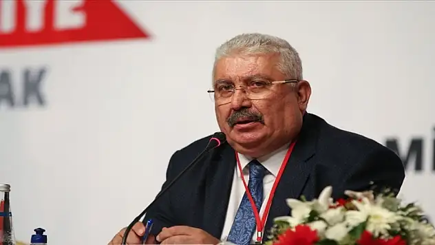 Semih Yalçın: Kürsüden efelenmelere, sahte yiğitliklere pabuç bırakmayız