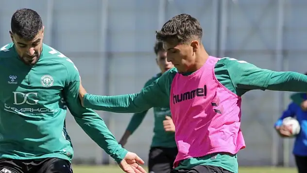 Konyaspor mesaiye dönüyor