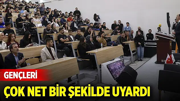 Başkan Altay gençleri çok net bir şekilde uyardı