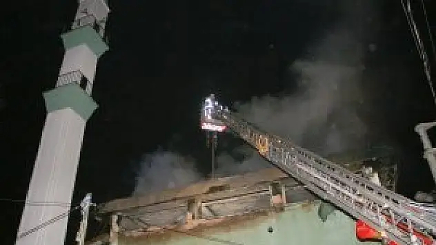 Çatalca'da cami yangını