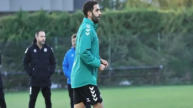 Konyaspor, Kocaelispor mesaisini hız kesmeden sürdürüyor