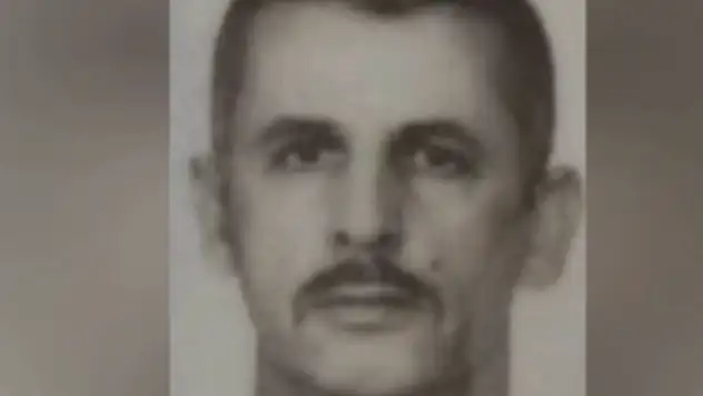 Ağaçtan düşen adam hayatını kaybetti