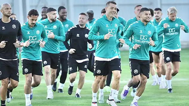 Konyaspor, Kocaelispor maçı hazırlıklarını tamamladı