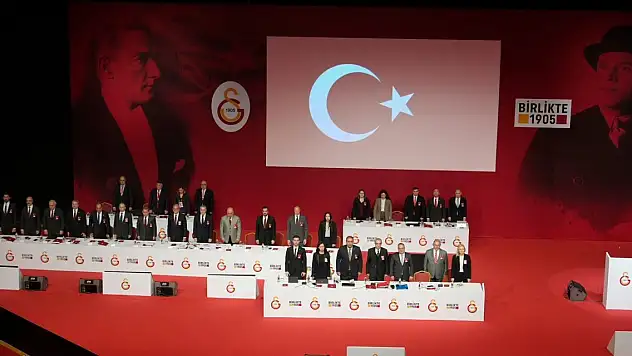 Son Dakika! Galatasaray'da Dursun Özbek ve yönetim kurulu ibra edildi