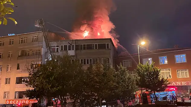 Sevgilisinin iş yerine almadığı kadın binayı kundakladı