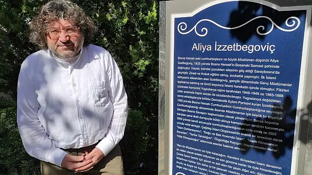 Günay'dan, Aliya İzetbegoviç'i anma mesajı