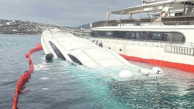 40 milyon TL'lik yat sulara gömüldü