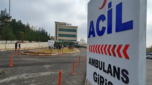 Tıra arkadan çarpan motosikletin sürücüsü öldü