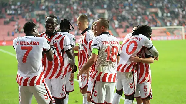 Samsunspor, Avrupa'da dolu dizgin... Dinamo Kiev'i farklı geçtiler