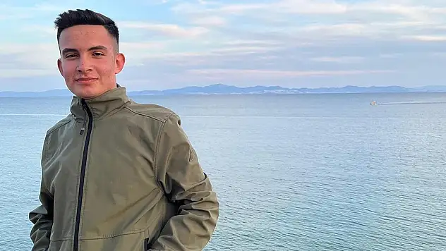 Düğün dönüşü motosikletiyle yaptığı kazada öldü