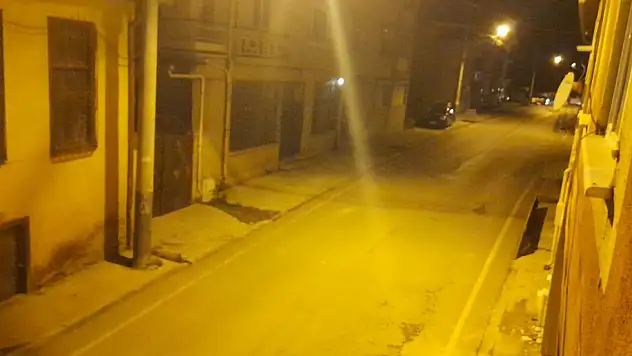 Sındırgı'da 3.8 büyüklüğünde deprem