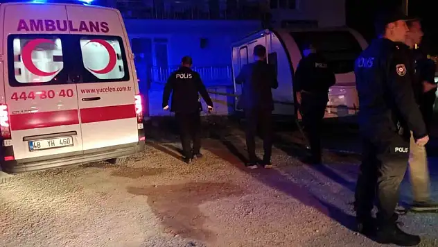 Sokak ortasında silahla başından vurulmuş halde bulundu