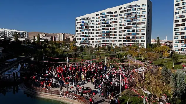 Doğaşehir Sitesi'nde 29 Ekim coşkusu