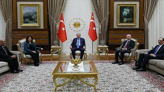 Cumhurbaşkanı Erdoğan, DEM Parti heyetini kabul etti