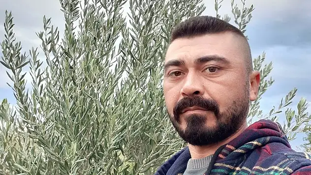 Üzüm bağına devrilen otomobilin sürücüsü öldü