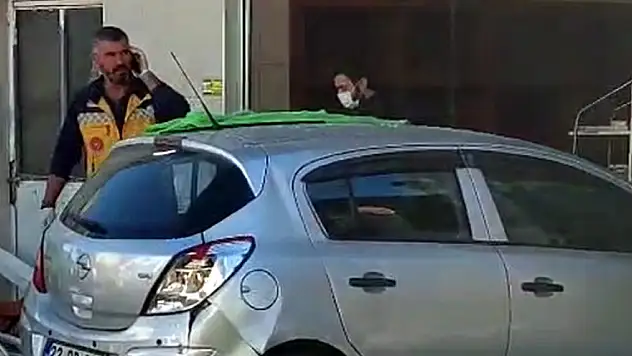 Otomobil ekmek fırınına daldı: 4 yaralı /Video eklendi